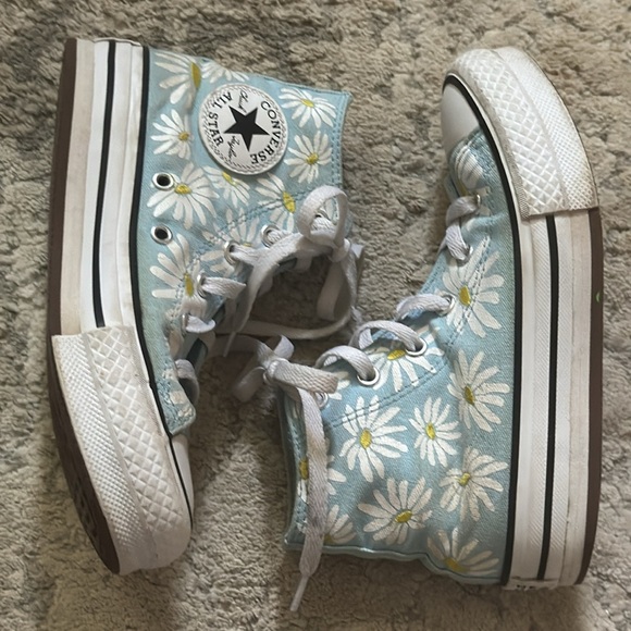 Converse All Star Chuck Taylor Lyft platform big kids high tops floral sneakers - Picture 6 of 13